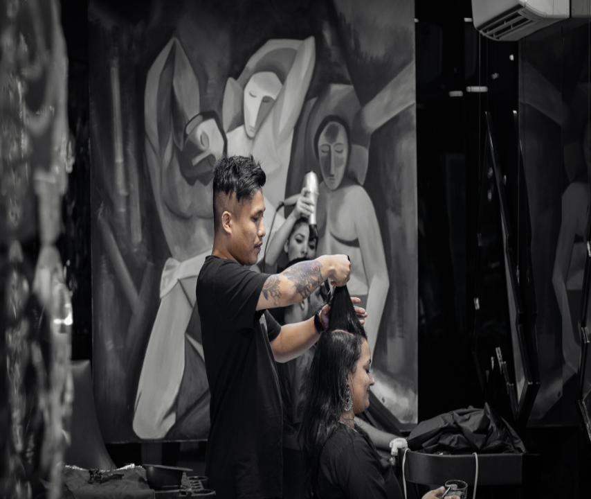 Haircut & Styling